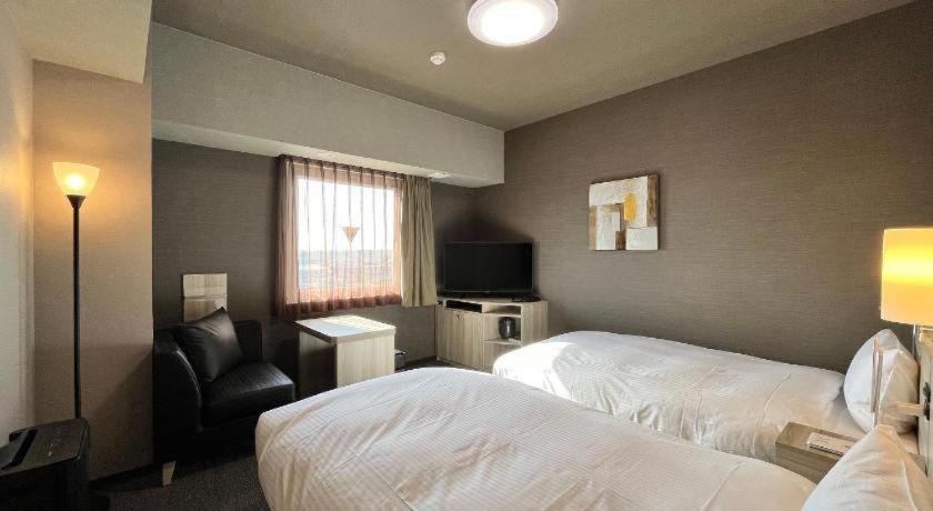 Hotel Route Inn 都城市 エクステリア 写真